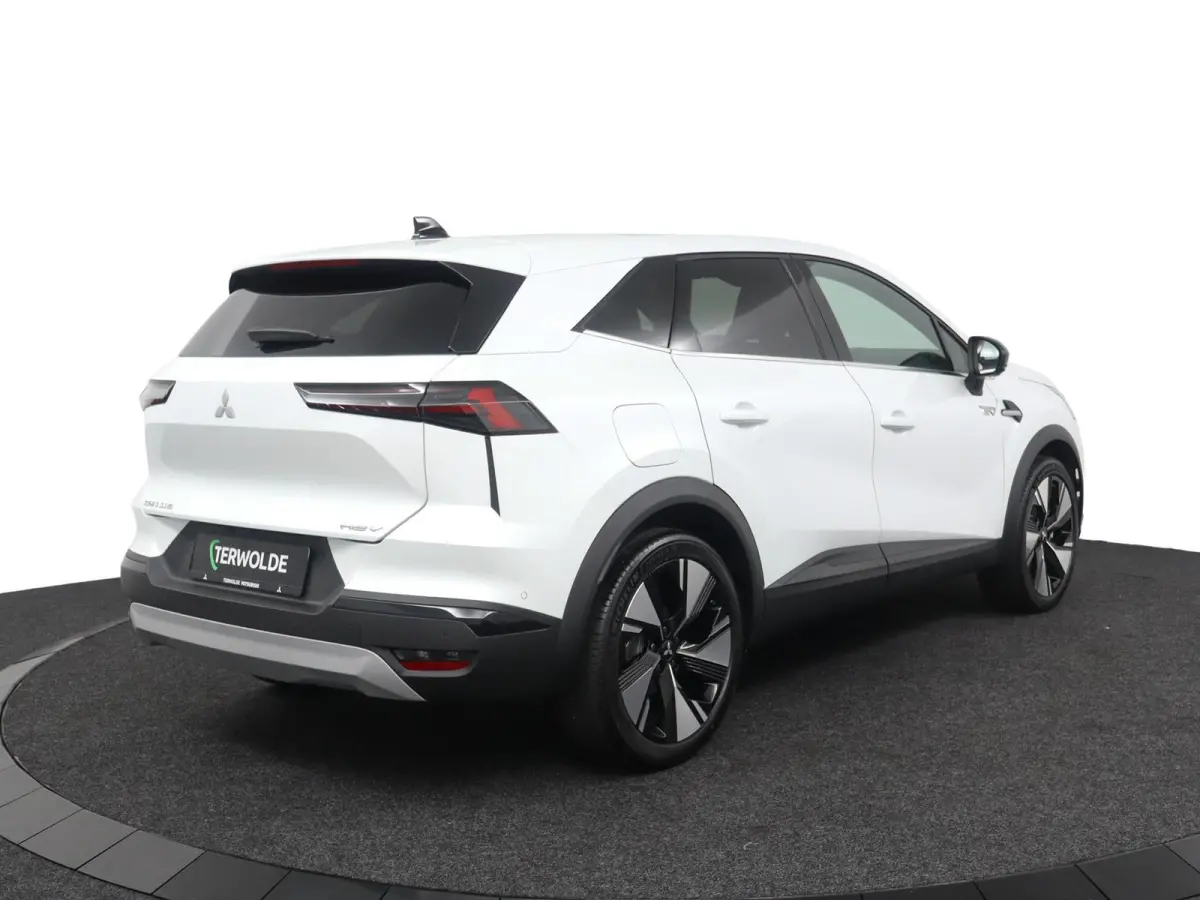 1.8 HEV Instyle | 360º Camera | Adaptive Cruise Control | Bekleding Leder | Climate Control | Elektrische Kofferklep | Elektrische Stoelen | Google Navigatie | Panoramadak | Stoel- en Stuur