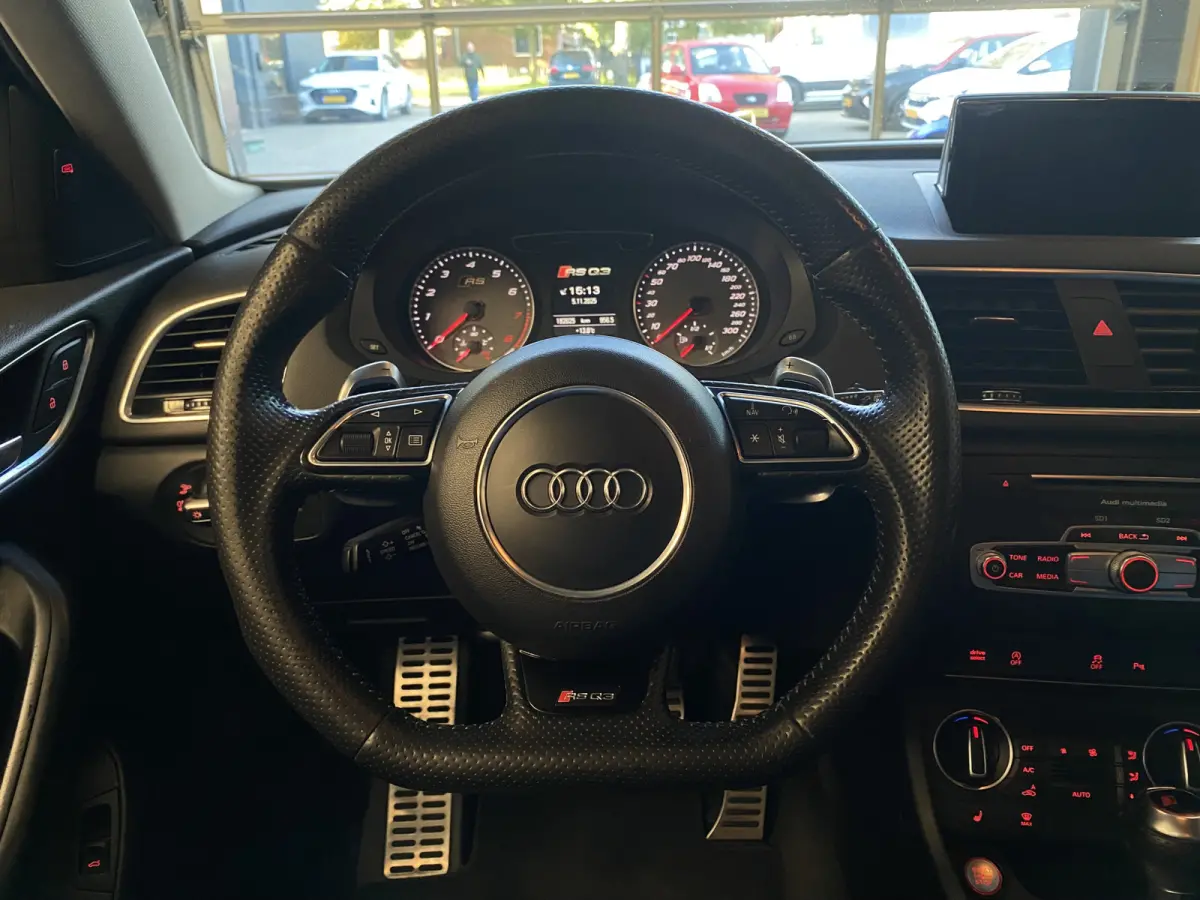 2.5 TFSI RS Q3 quattro Pro Line Plus Leder, Navi, Cruise, 340 PK