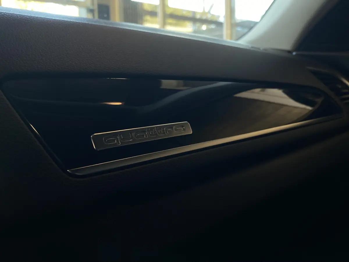 2.5 TFSI RS Q3 quattro Pro Line Plus Leder, Navi, Cruise, 340 PK
