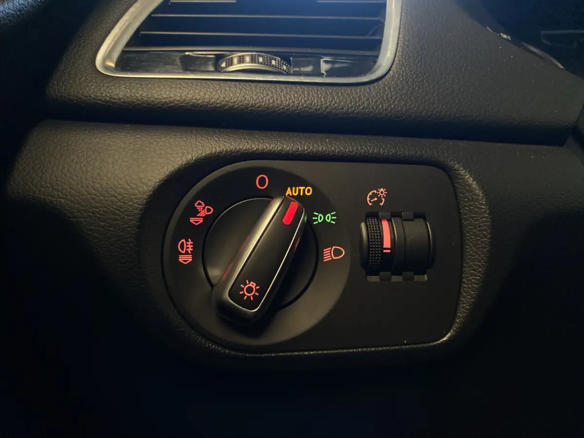 2.5 TFSI RS Q3 quattro Pro Line Plus Leder, Navi, Cruise, 340 PK
