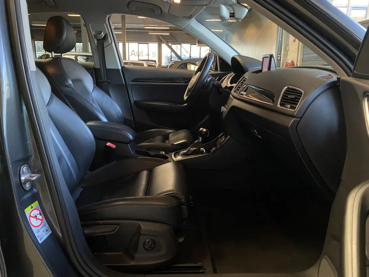 2.5 TFSI RS Q3 quattro Pro Line Plus Leder, Navi, Cruise, 340 PK