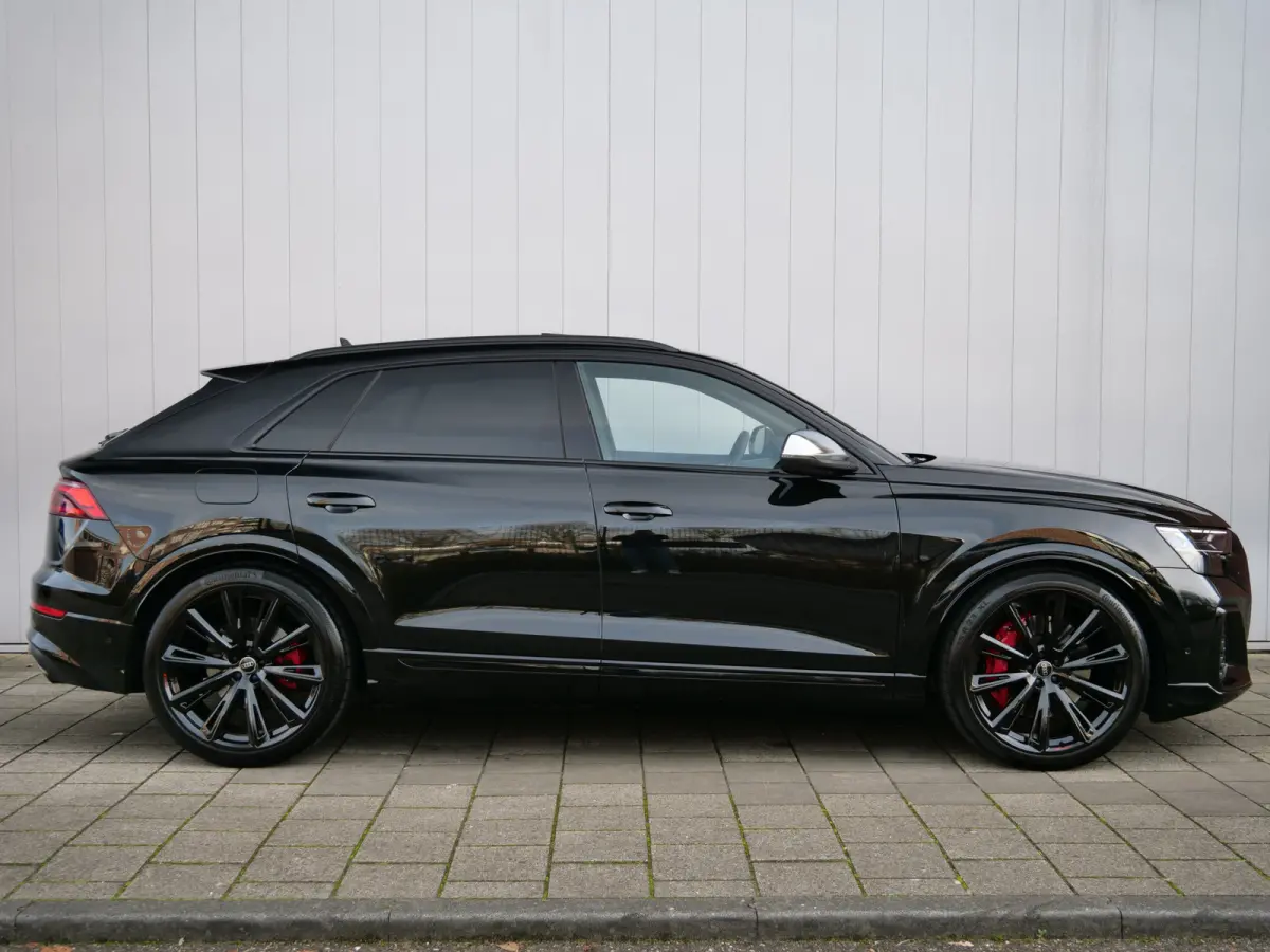 4.0 TFSI SQ8 Quattro 507 Pk Navi / DAB / Camera / Luchtvering