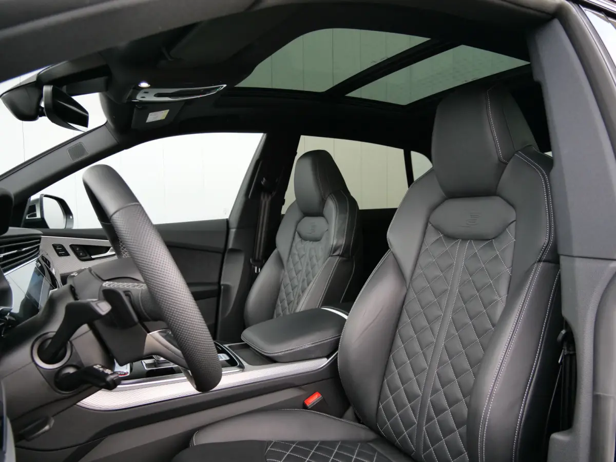 4.0 TFSI SQ8 Quattro 507 Pk Navi / DAB / Camera / Luchtvering