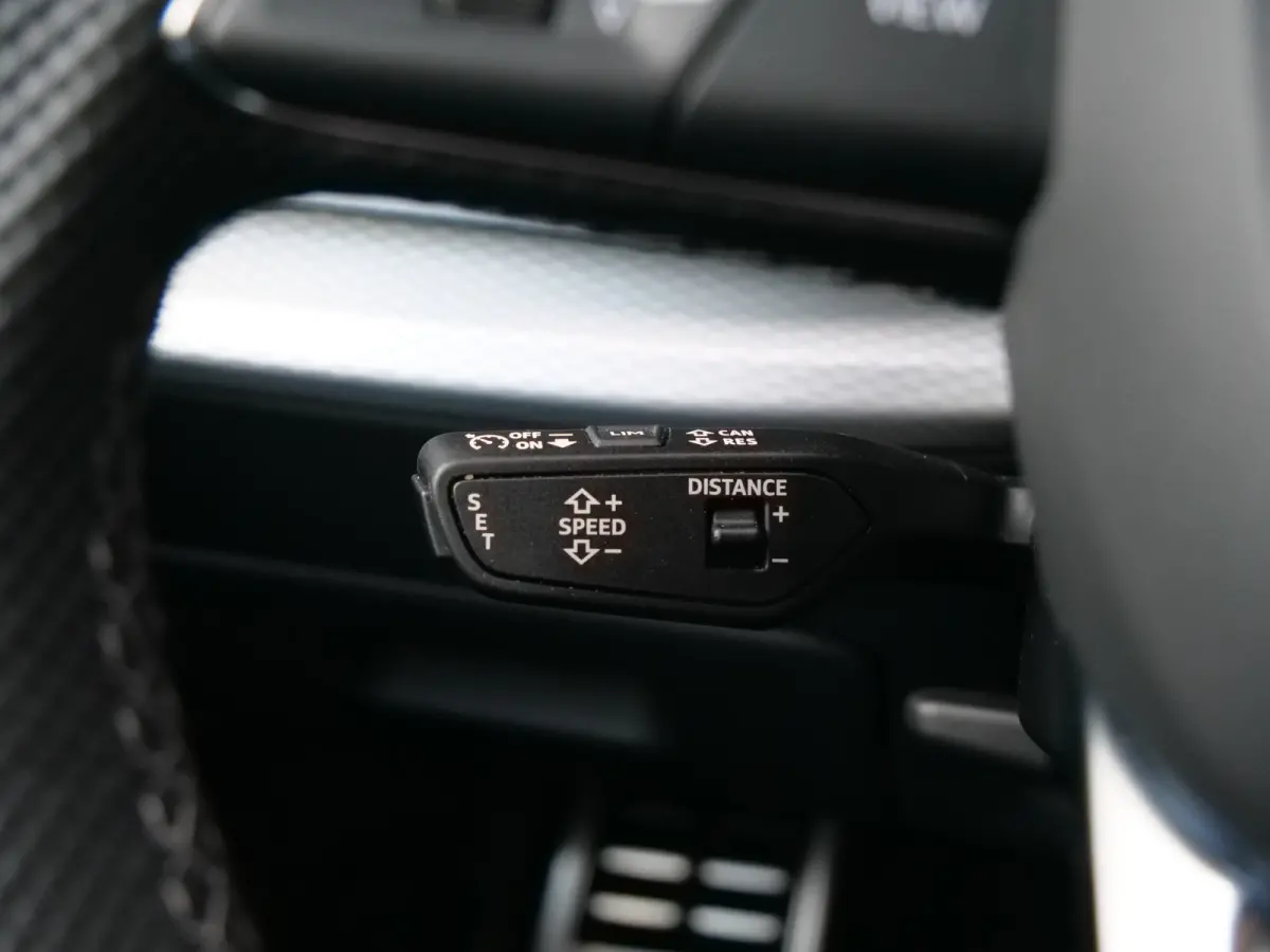 4.0 TFSI SQ8 Quattro 507 Pk Navi / DAB / Camera / Luchtvering