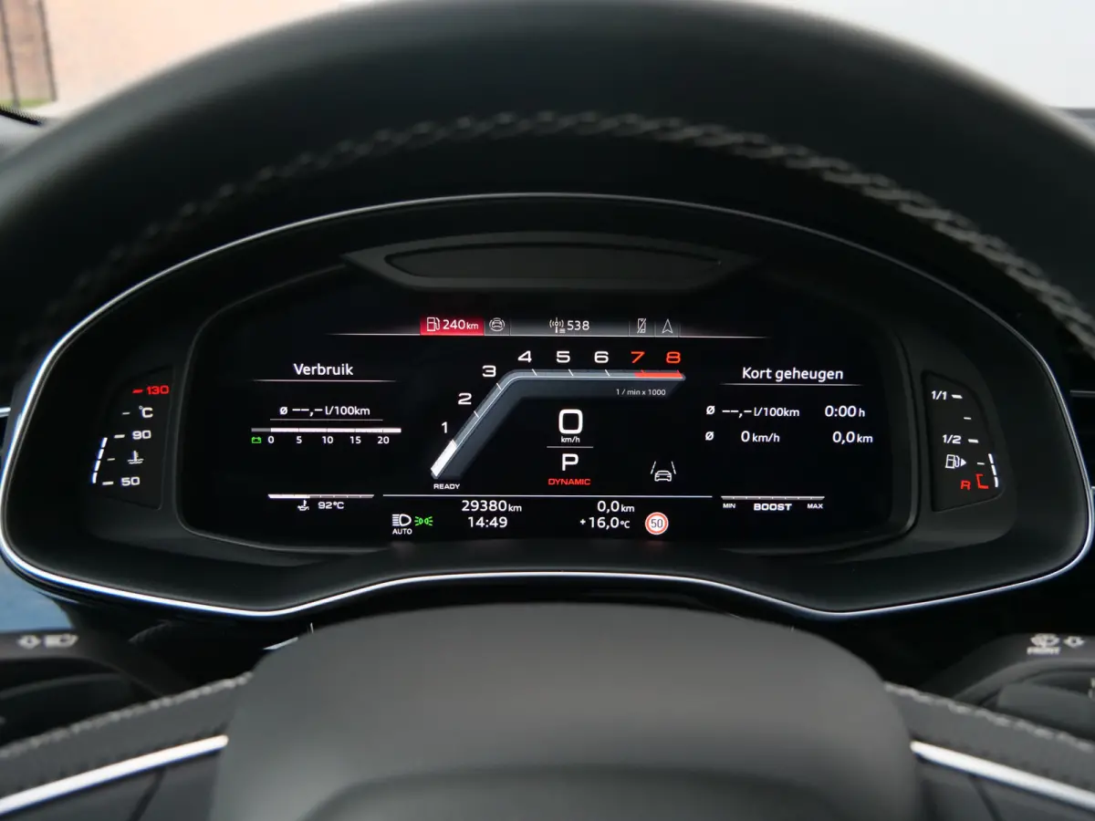 4.0 TFSI SQ8 Quattro 507 Pk Navi / DAB / Camera / Luchtvering
