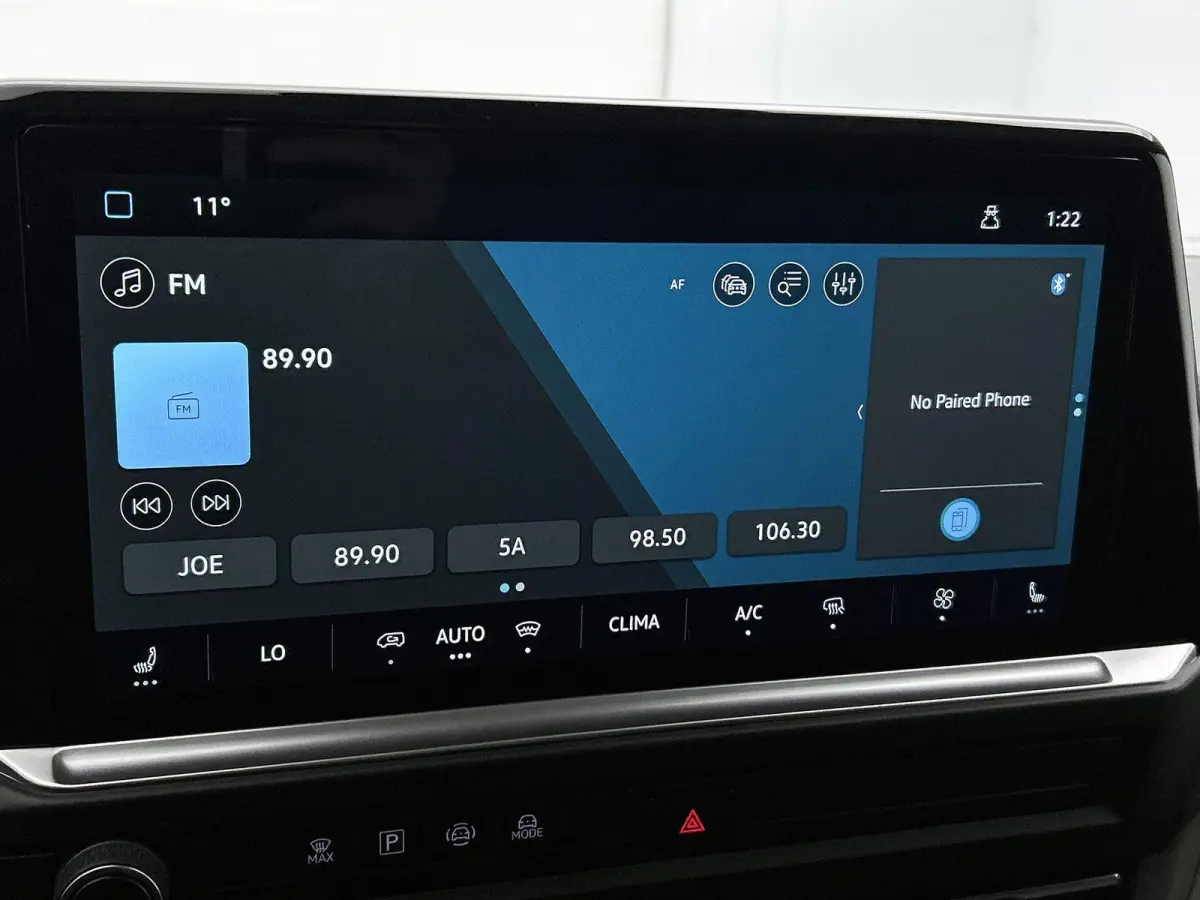 L2H1 Life 64 kWh 136PK | Automaat | Achteruitrijcamera | Parkeernsensoren Voor + Achter | Cruise Control | Lane Assist | Multifunctioneel Stuurwiel | Airco | Apple/Android Carplay | Stoelver
