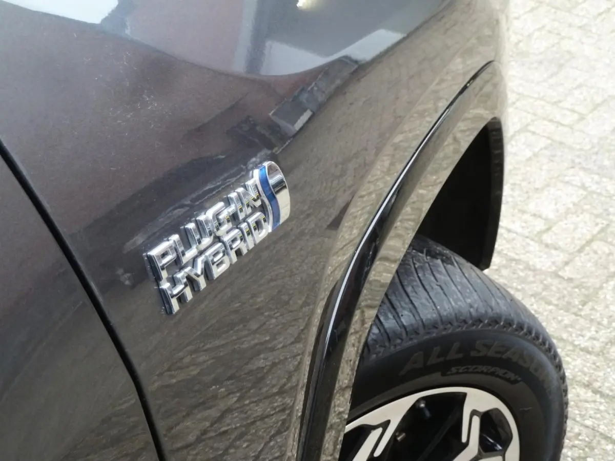 2.5 Plug-in Hybrid AWD Bi-Tone Plus|Panodak|Stoelkoeling/Verwarming|JBL|Memory|Leder|360-Camera|Head-Up