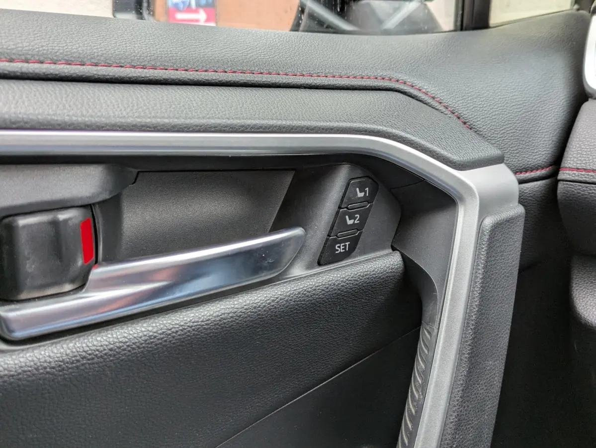 2.5 Plug-in Hybrid AWD Bi-Tone Plus|Panodak|Stoelkoeling/Verwarming|JBL|Memory|Leder|360-Camera|Head-Up