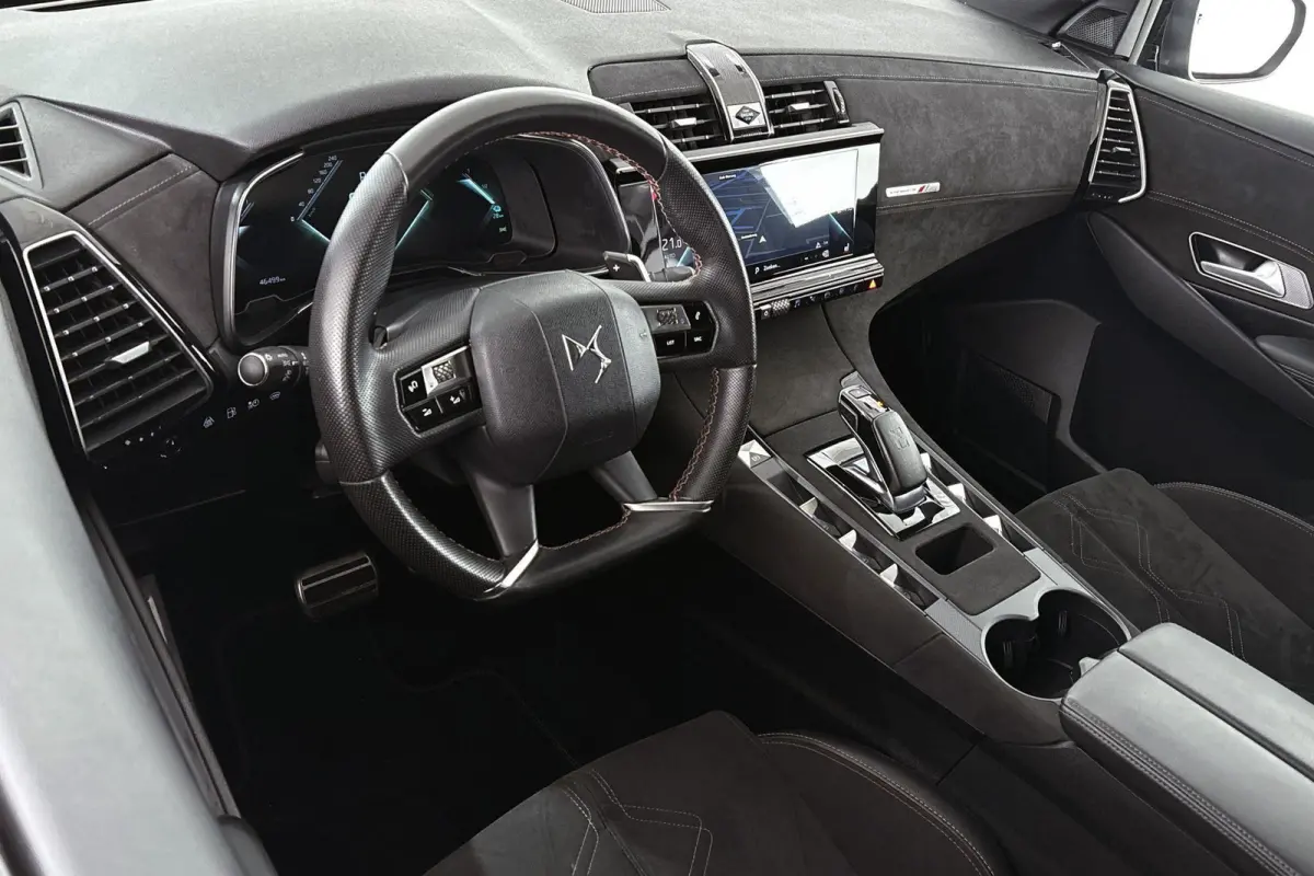 E-Tense Performance Line 225 SOH 97% Stoelverwarming Achteruitrijcamera Navigatie