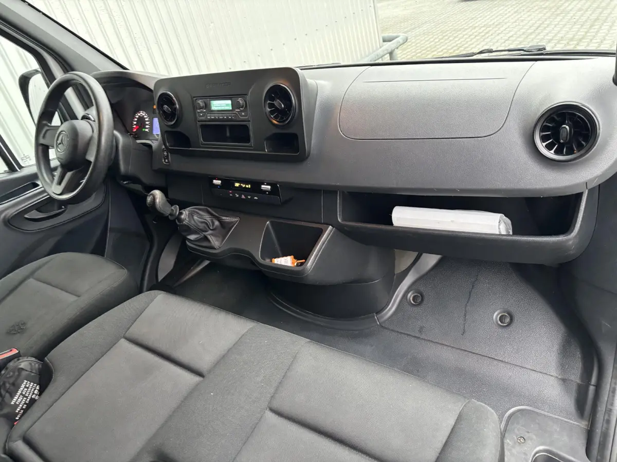 211 1.9 CDI L2H2 FWD*ECC*CAMERA*3PERSOONS*TEL*