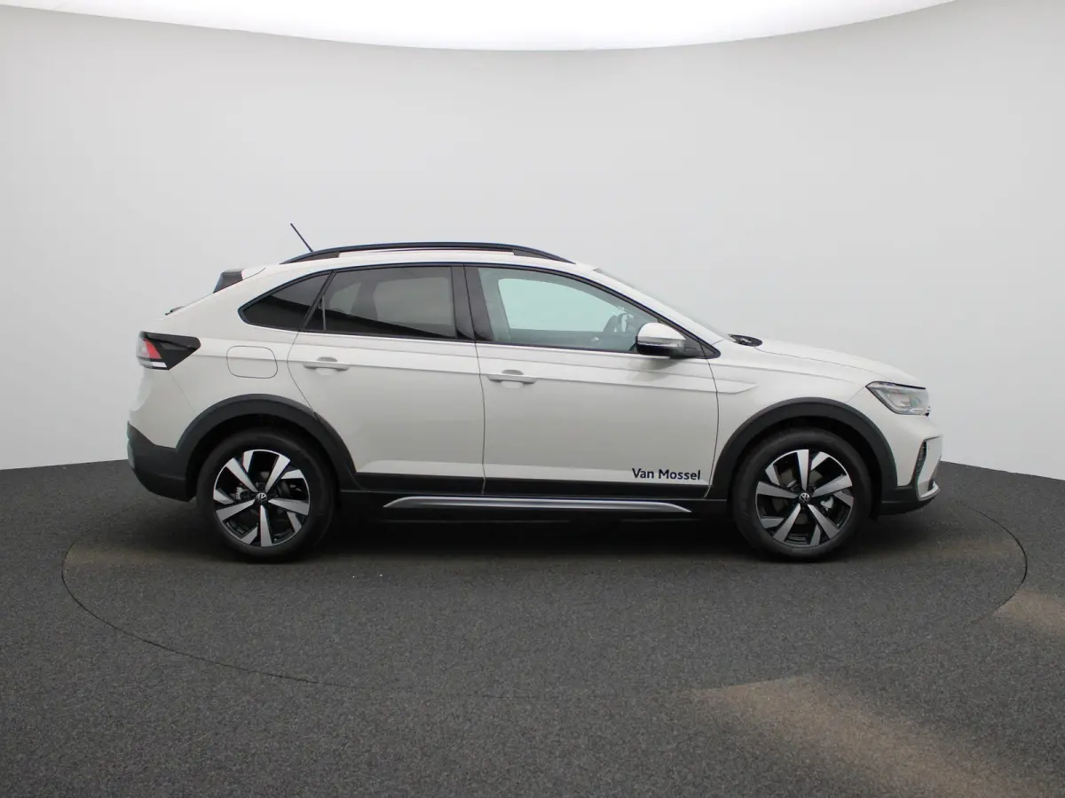 1.0 TSI Life Edition 116 PK Automaat | Apple Carplay draadloos | Parkeersensoren | Camera | 17" Lichtmetalen velgen | LED koplampen | Android Auto draadloos | Keyless access | Ruiten getint 