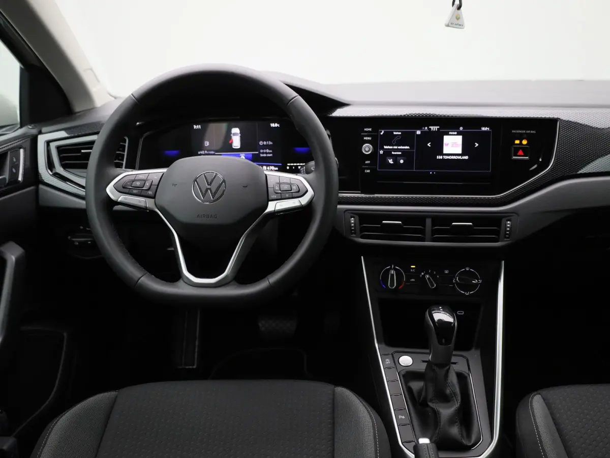 1.0 TSI Life Edition 116 PK Automaat | Apple Carplay draadloos | Parkeersensoren | Camera | 17" Lichtmetalen velgen | LED koplampen | Android Auto draadloos | Keyless access | Ruiten getint 