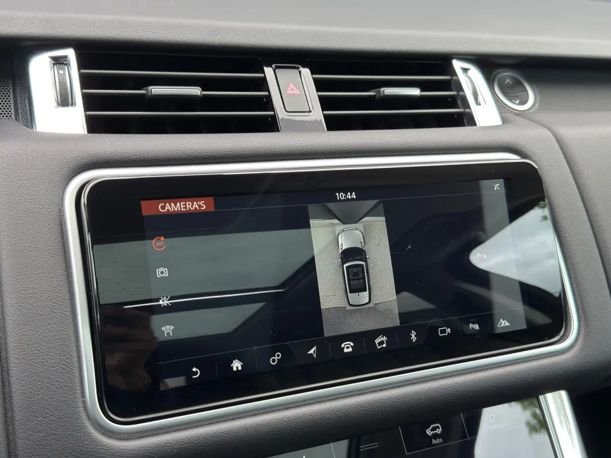 P400e Autobiography BTW / Dynamic / Luchtvering / 360 Camera / Schuifdak / Black