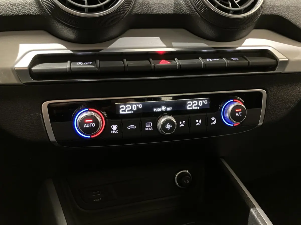 35 TFSI S Edition 150 PK Airco | Automaat | S-Line Edition | Trekhaak | Elektrische Achterklep | Navigatie | Parkeersensoren Achter | Sportstuur | LED Verlichting | Cruise Control | Bluetoot