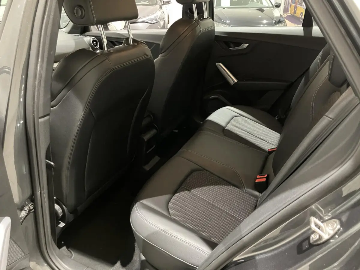 35 TFSI S Edition 150 PK Airco | Automaat | S-Line Edition | Trekhaak | Elektrische Achterklep | Navigatie | Parkeersensoren Achter | Sportstuur | LED Verlichting | Cruise Control | Bluetoot