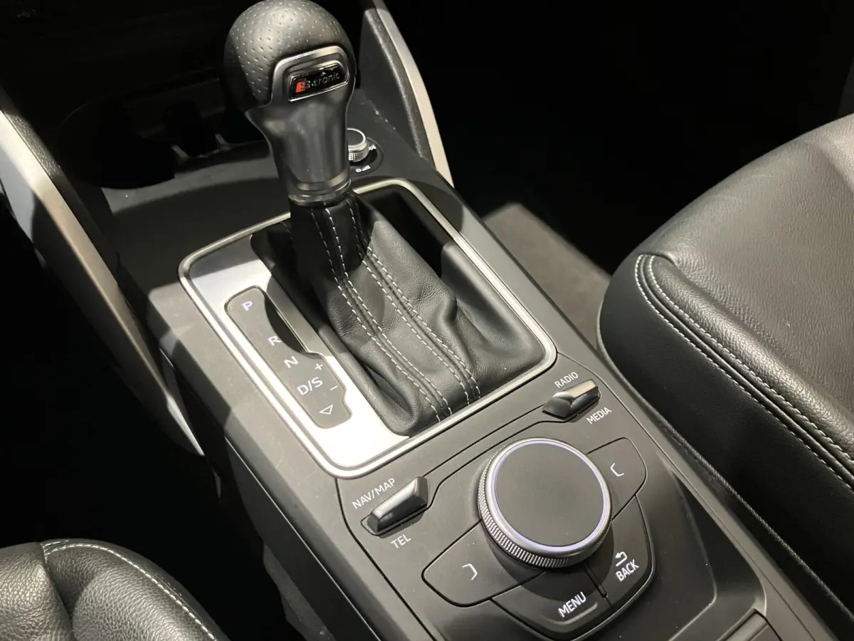 35 TFSI S Edition 150 PK Airco | Automaat | S-Line Edition | Trekhaak | Elektrische Achterklep | Navigatie | Parkeersensoren Achter | Sportstuur | LED Verlichting | Cruise Control | Bluetoot