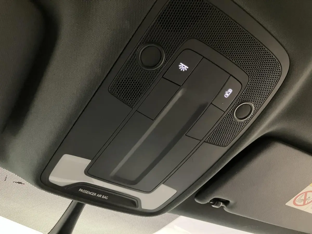 35 TFSI S Edition 150 PK Airco | Automaat | S-Line Edition | Trekhaak | Elektrische Achterklep | Navigatie | Parkeersensoren Achter | Sportstuur | LED Verlichting | Cruise Control | Bluetoot