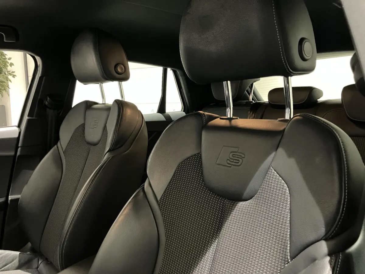 35 TFSI S Edition 150 PK Airco | Automaat | S-Line Edition | Trekhaak | Elektrische Achterklep | Navigatie | Parkeersensoren Achter | Sportstuur | LED Verlichting | Cruise Control | Bluetoot