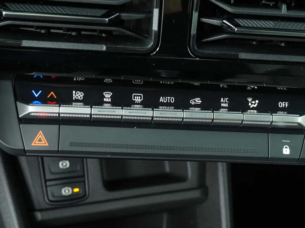 EVOLVE 52 kWh | Beige interieur | Harman Kardon |