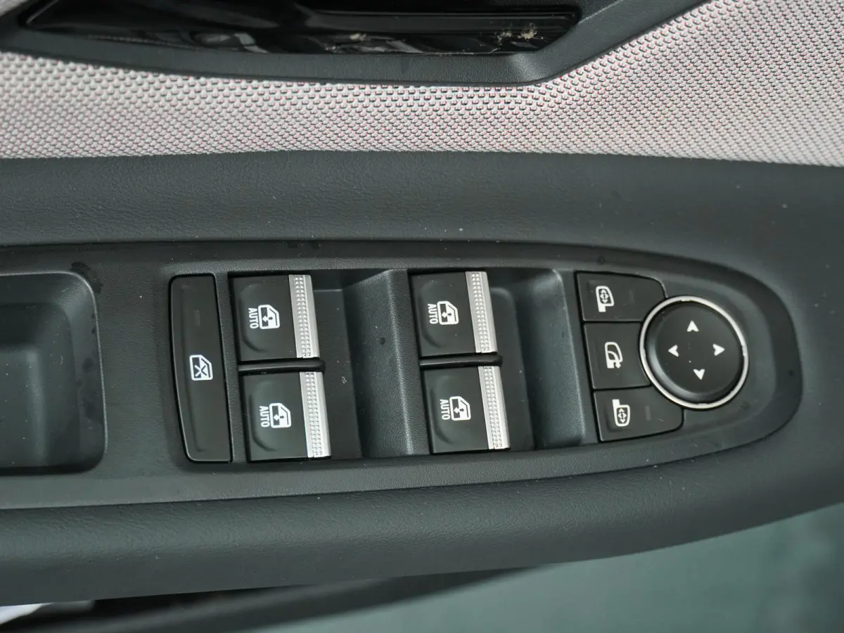 EVOLVE 52 kWh | Beige interieur | Harman Kardon |