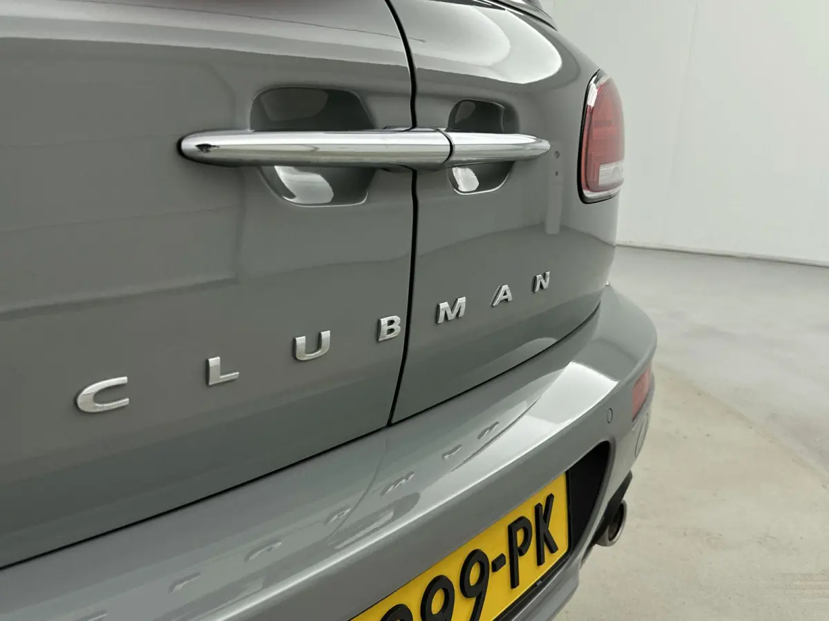 2.0 Cooper S Hammersmith | PANORAMADAK | WORKS-PAKKET | HEAD UP DISPLAY |