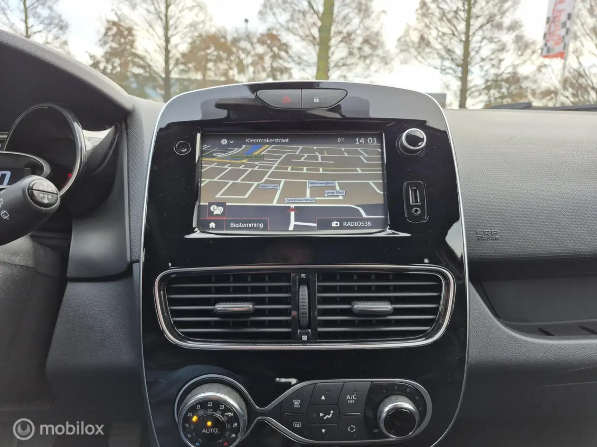 0.9 TCe INTENS • Cruise Control • Keyless •
