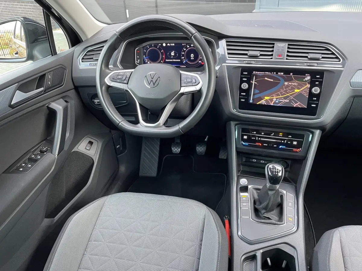 1.5 TSI Life Business NL.Auto/NW.Model/Virtual Cockpit/Carplay/Climatronic/1Ste Eigenaar/Dealer onderhouden