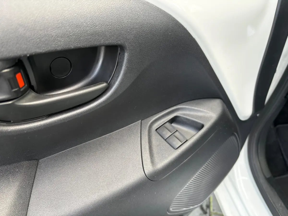 1.0 VVT-i x-fun NL.Auto/Led/Airco/Elc.Pakket/5Deurs/Bluetooth/1Ste Eigenaar/Dealer onderhouden