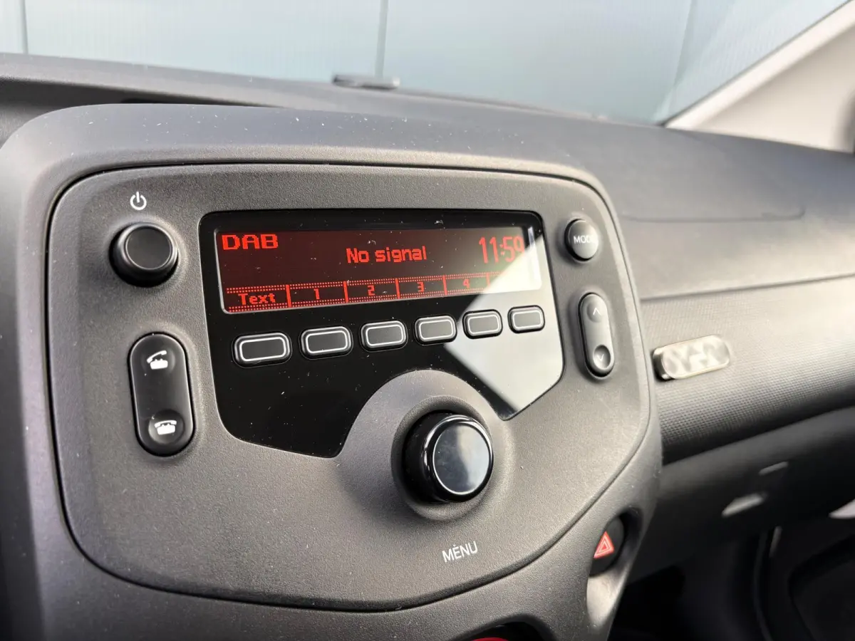 1.0 VVT-i x-fun NL.Auto/Led/Airco/Elc.Pakket/5Deurs/Bluetooth/1Ste Eigenaar/Dealer onderhouden