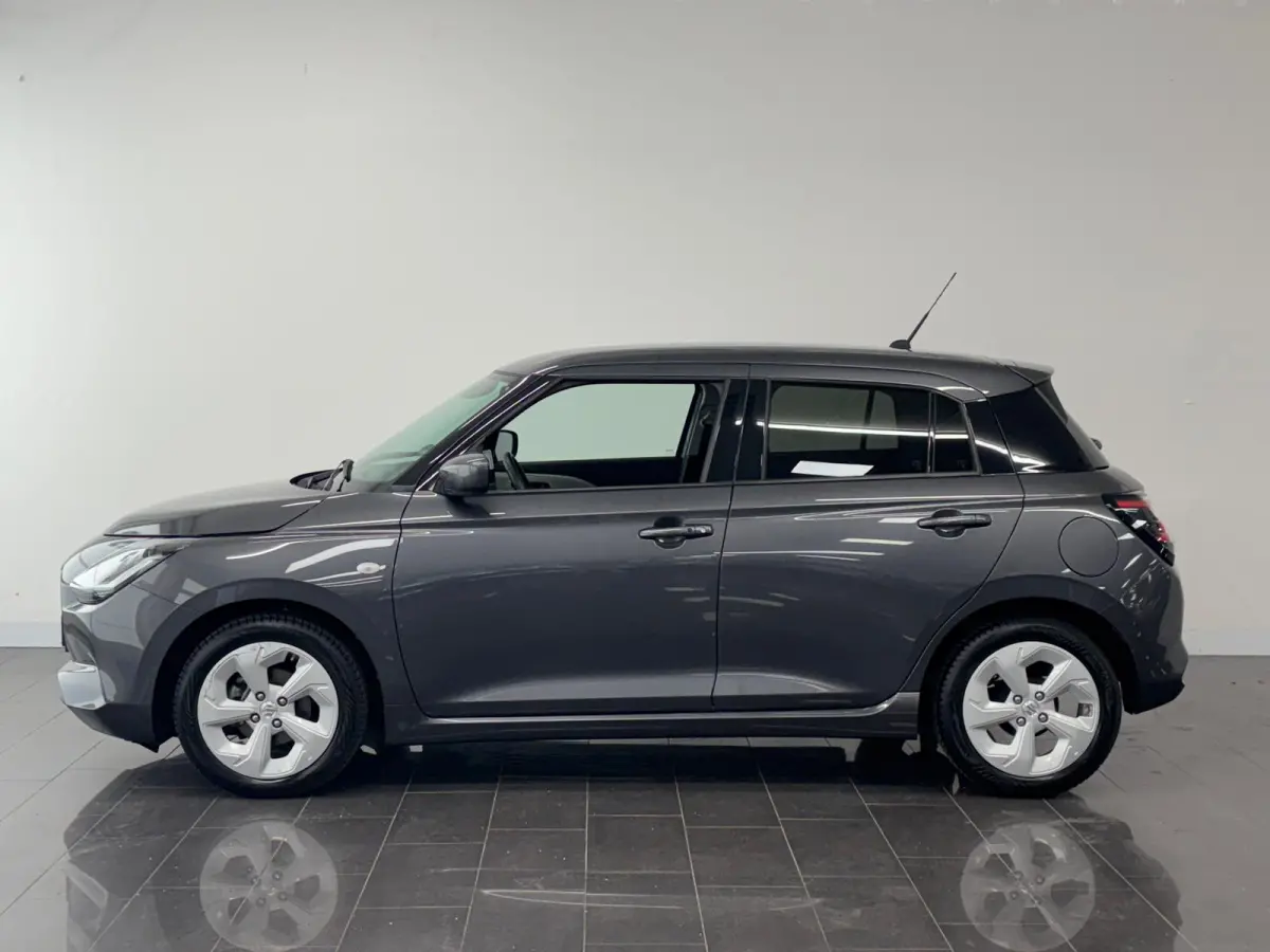 1.2 Select Smart Hybrid Extra getint glas | Adaptive Cruise Control Dodehoek detectie | Verwarmbare stoelen | Achteruitrijcamera | Airco | Apple Carplay/Android Auto|telefoonintegratie premi