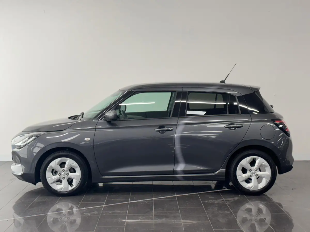 1.2 Select Smart Hybrid Extra getint glas | Adaptive Cruise Control Dodehoek detectie | Verwarmbare stoelen | Achteruitrijcamera | Airco | Apple Carplay/Android Auto|telefoonintegratie premi