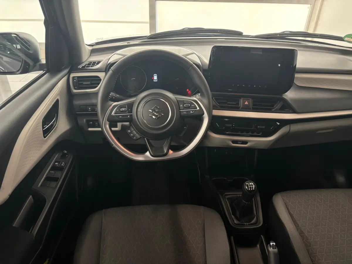 1.2 Select Smart Hybrid Extra getint glas | Adaptive Cruise Control Dodehoek detectie | Verwarmbare stoelen | Achteruitrijcamera | Airco | Apple Carplay/Android Auto|telefoonintegratie premi