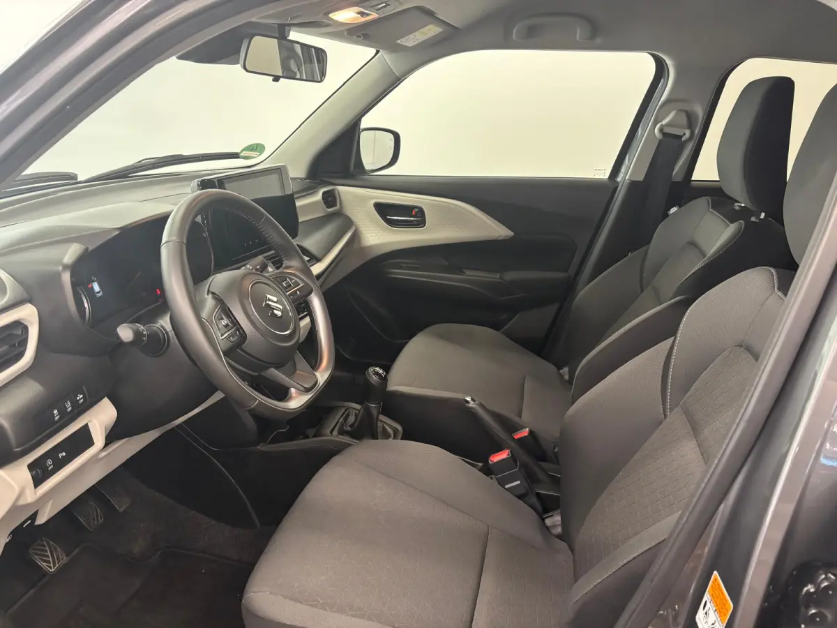 1.2 Select Smart Hybrid Extra getint glas | Adaptive Cruise Control Dodehoek detectie | Verwarmbare stoelen | Achteruitrijcamera | Airco | Apple Carplay/Android Auto|telefoonintegratie premi