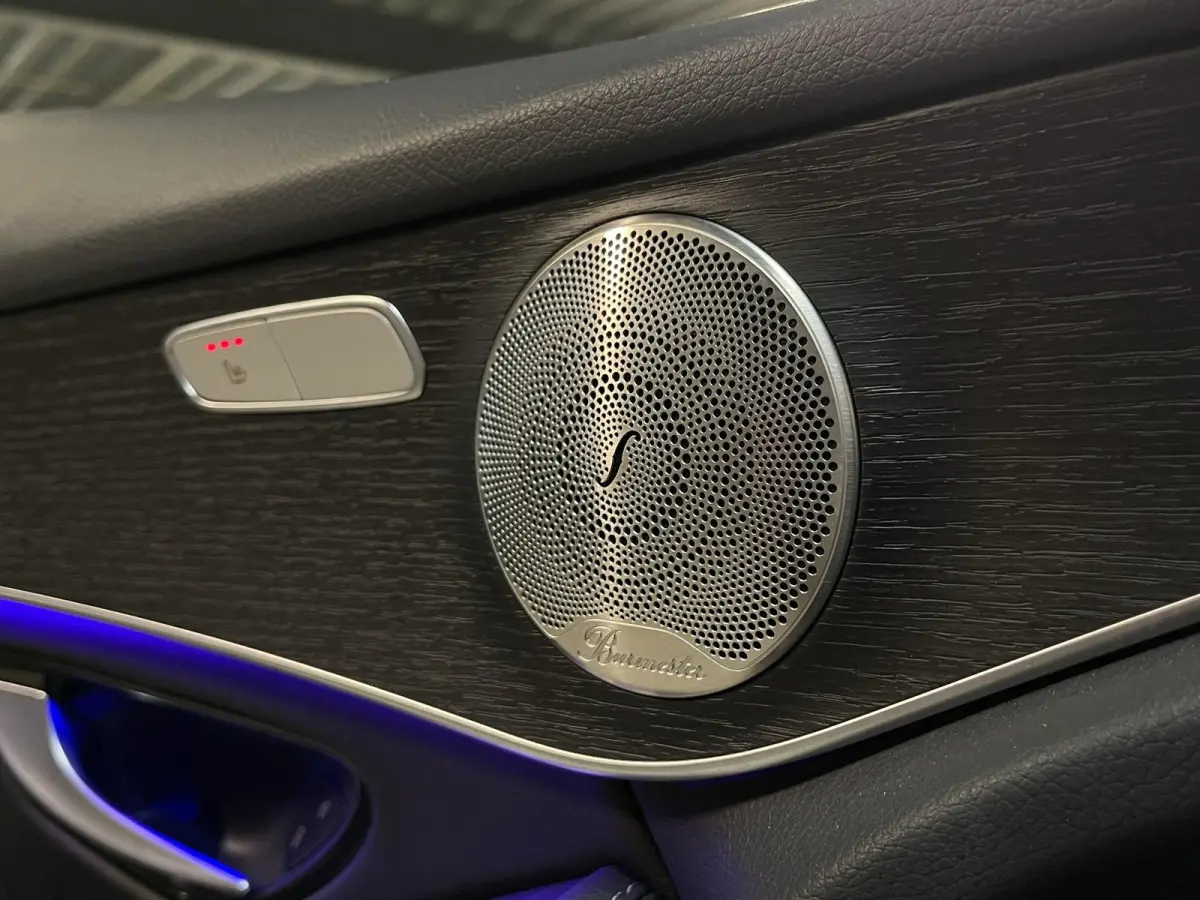 4MATIC AMG Line 19"/Panoramadak/Dodehoek/Adaptieve cruise/Keyless/Burmester/Matrix LED/Apple Carplay & Android Auto/Stoelverwarming/Elektrische klep