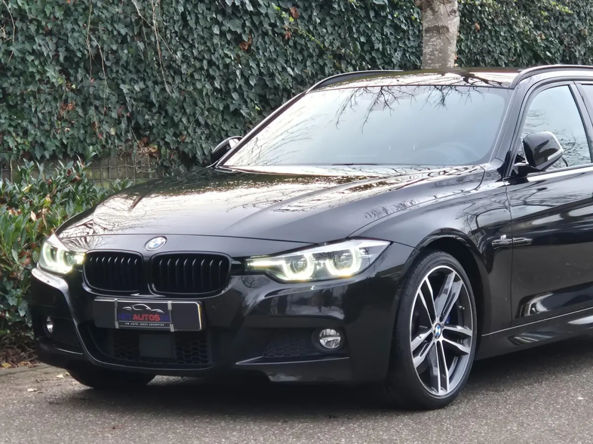330i M Sport X-Drive CarPlay Dig. Teller 6wb Line assist Dode Hoek ACC NAP NL Stuurverwarm 100% dealer onderho