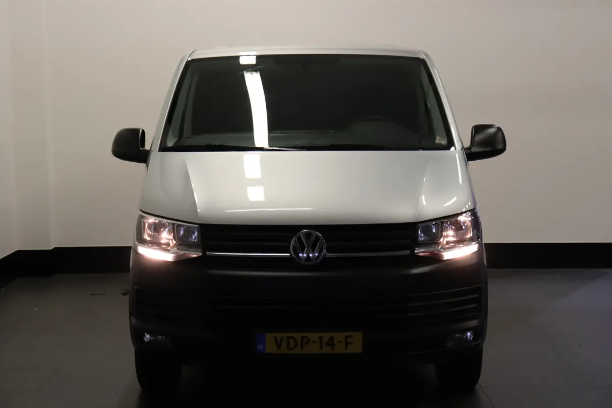 2.0 TDI 150PK Automaat EURO 6 - Airco - Navi - Cruise - €14.950,- Excl.
