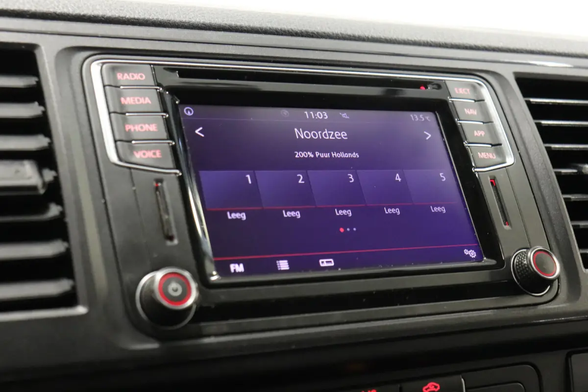 2.0 TDI 150PK Automaat EURO 6 - Airco - Navi - Cruise - €14.950,- Excl.