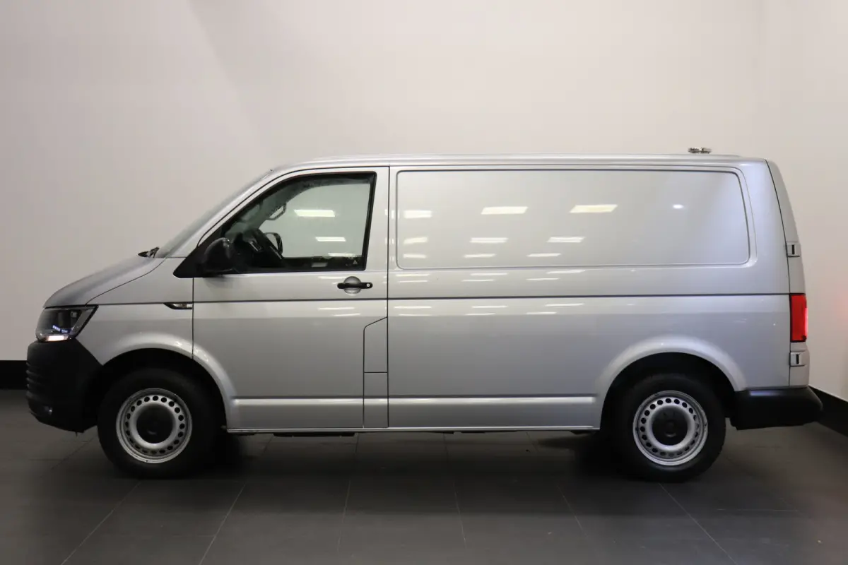 2.0 TDI 150PK Automaat EURO 6 - Airco - Navi - Cruise - €14.950,- Excl.