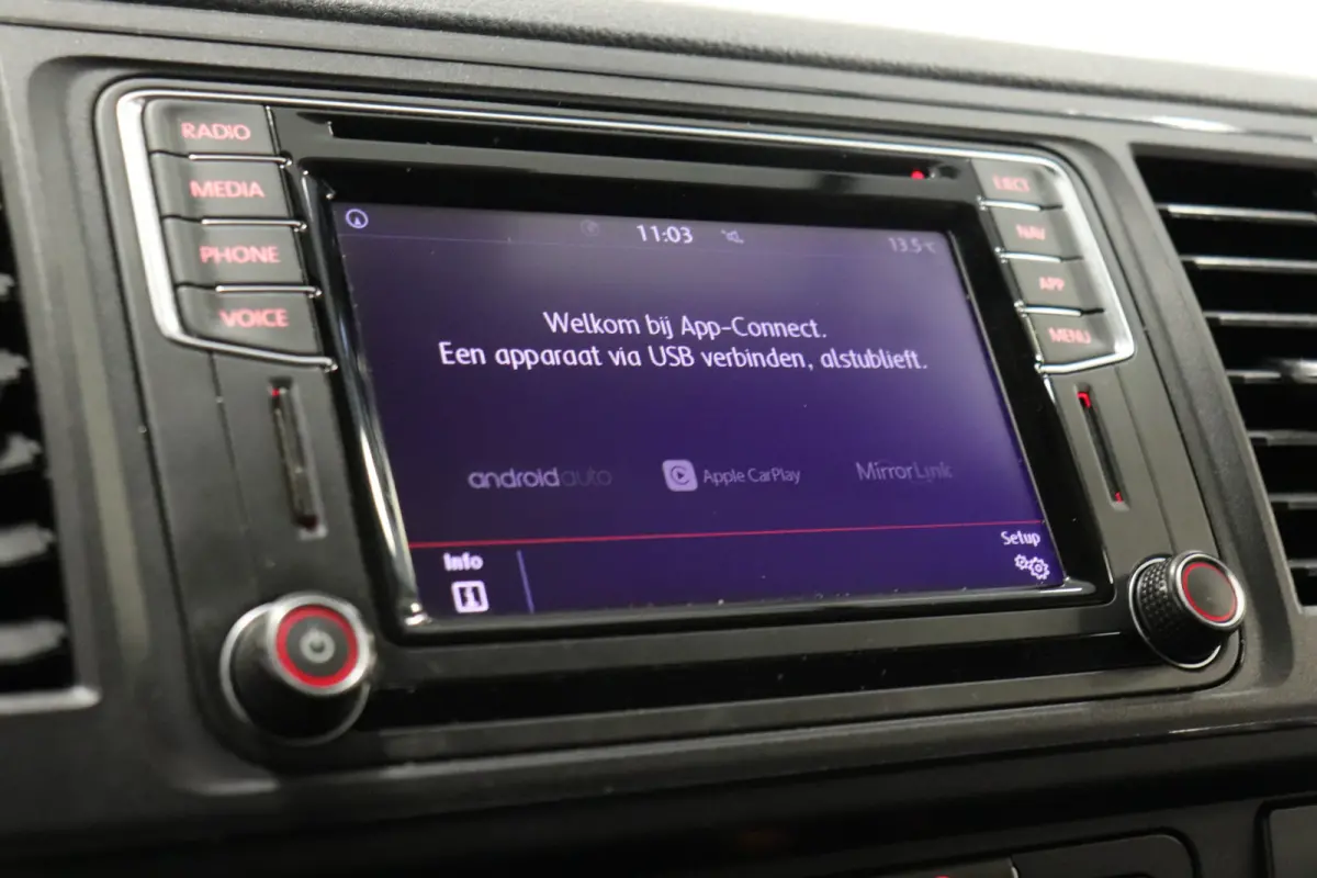 2.0 TDI 150PK Automaat EURO 6 - Airco - Navi - Cruise - €14.950,- Excl.
