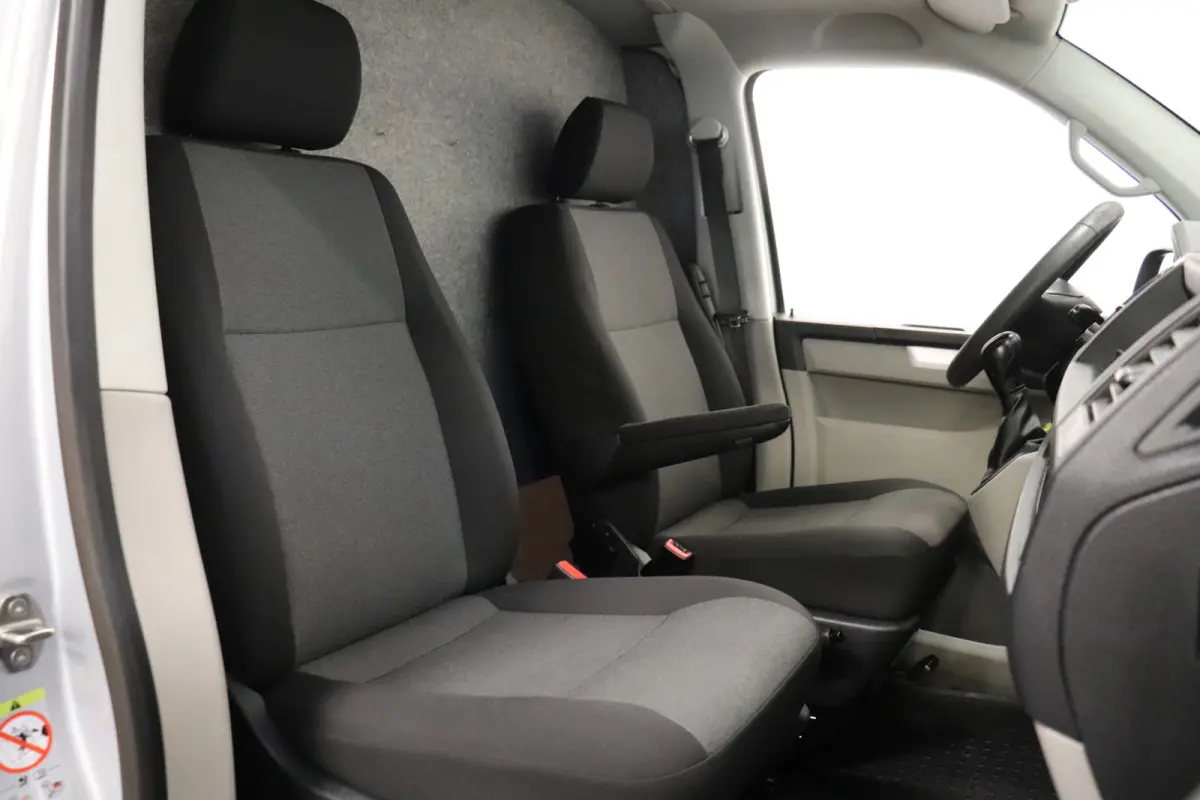 2.0 TDI 150PK Automaat EURO 6 - Airco - Navi - Cruise - €14.950,- Excl.