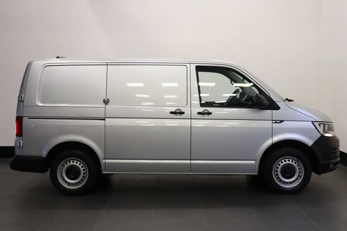 2.0 TDI 150PK Automaat EURO 6 - Airco - Navi - Cruise - €14.950,- Excl.