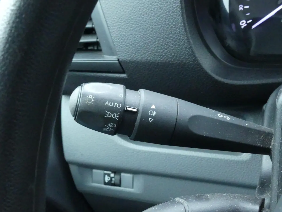1.5 BlueHDI 102PK Long Premium / Carplay / Trekhaak