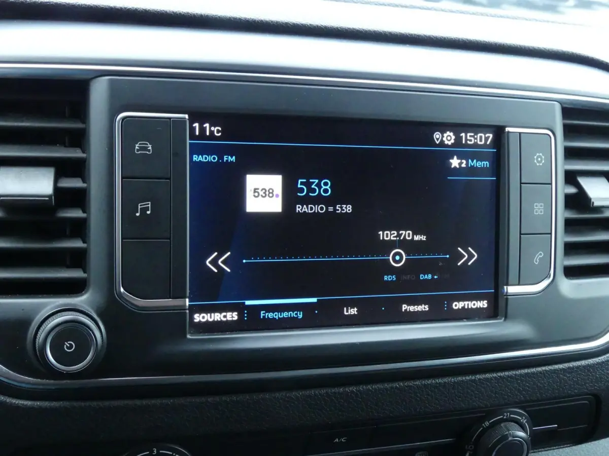 1.5 BlueHDI 102PK Long Premium / Carplay / Trekhaak