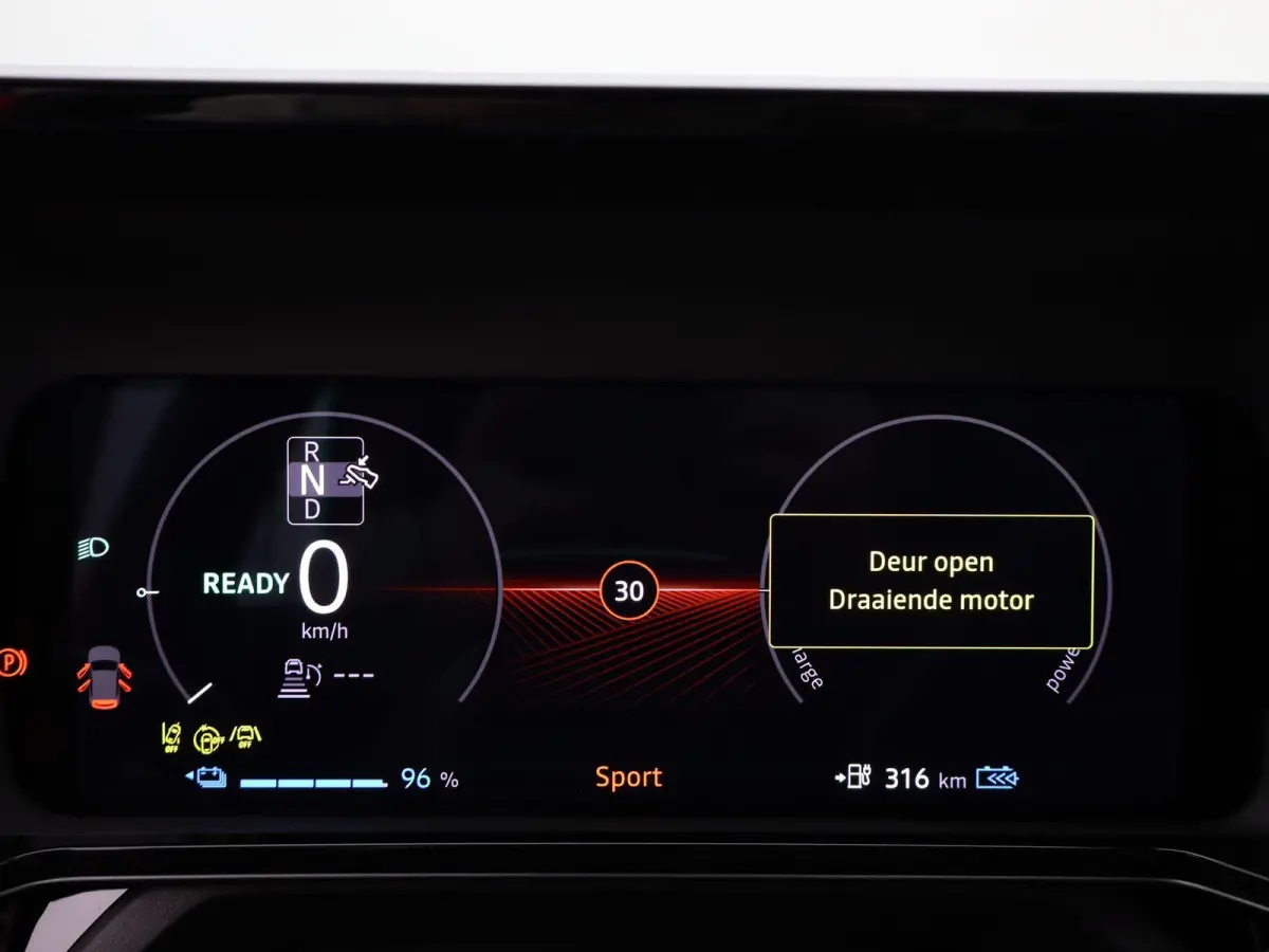 ADVANCE - Launch Edition 52 kWh €5.000,- korting | Google Navigatie | Parkeercamera | Stoelverwarming