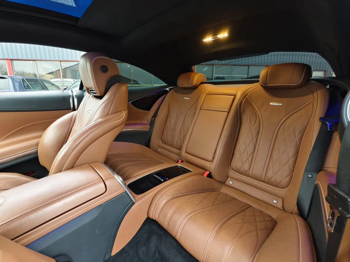 AMG 63 4MATIC+ Coupé AMG 63 4MATIC+ Premium Plus / Panoramadak /Down pipe / HUD / Burmester / Memory