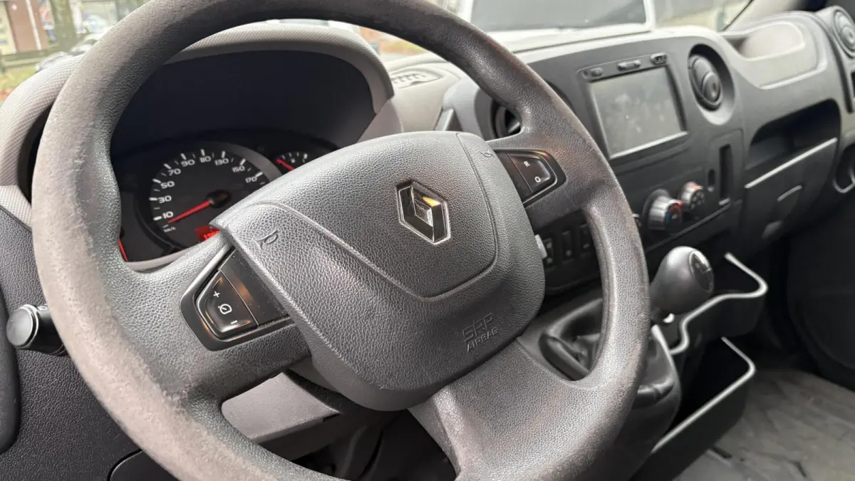 bestel T28 2.3 dCi L1H1