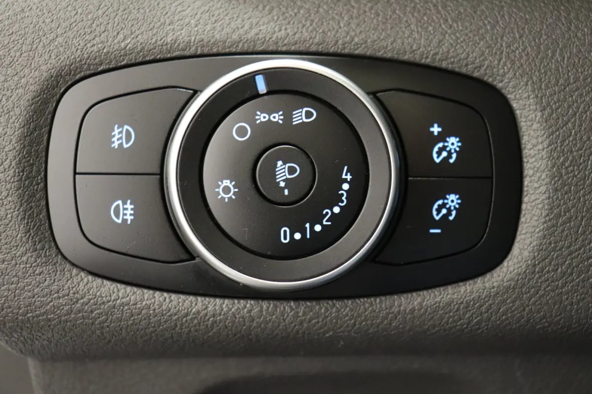 2.0 TDCI EURO 6 - Airco - Cruise - Trekhaak - € 12.950,- Excl.