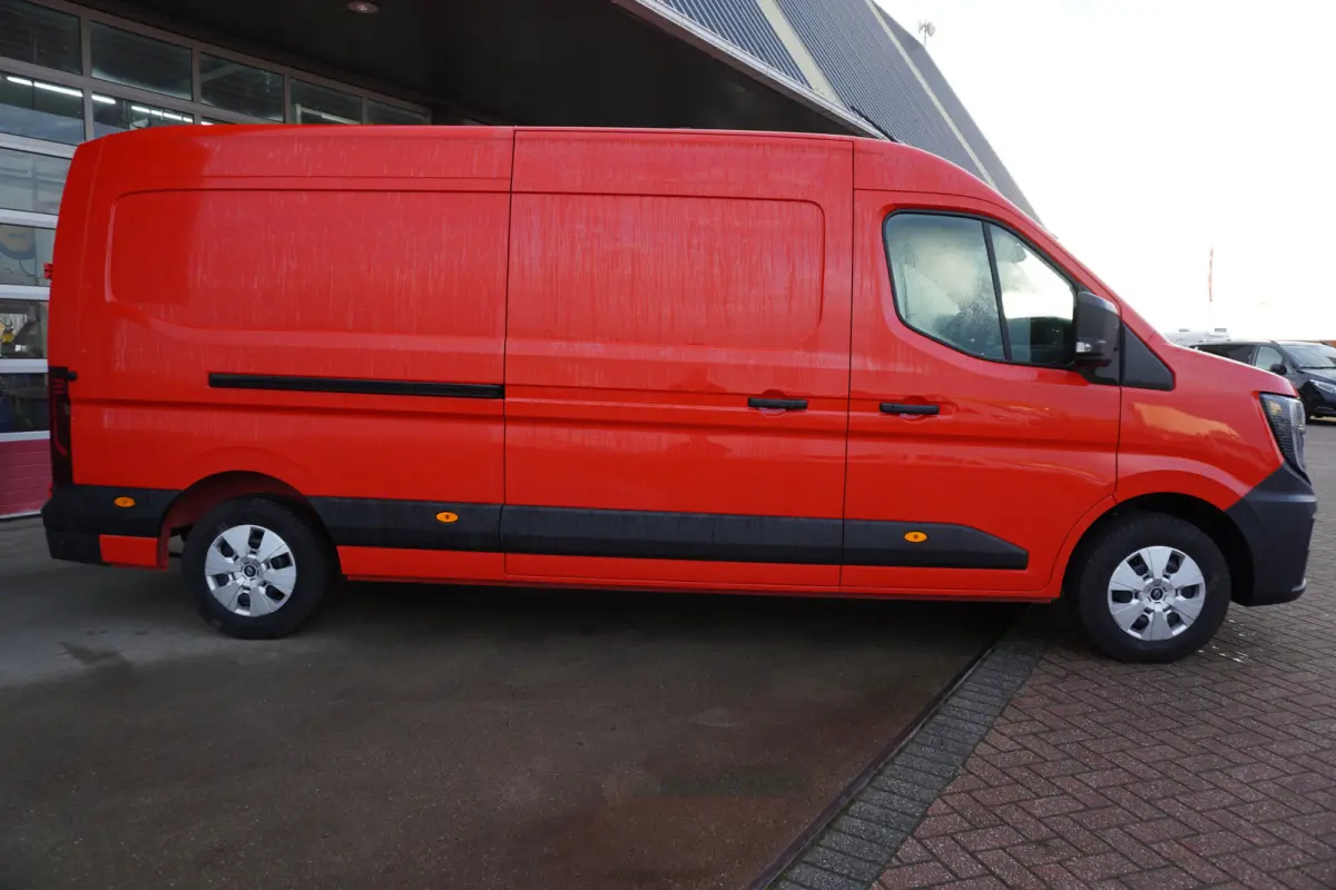 T35 2.0 dCi 170PK L3H2 met COMPLETE WERKPLAATS INRICHTING Nr. V139 | Climate | Cruise | Camera | Apple- Android