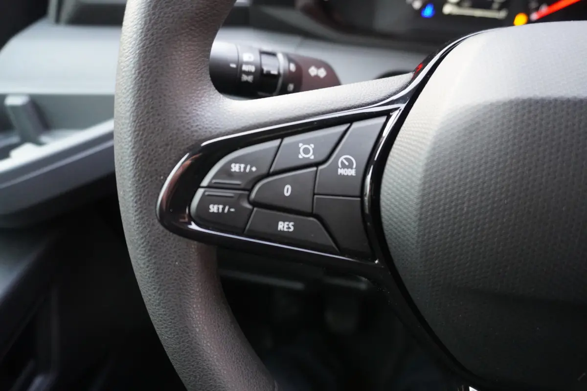 T35 2.0 dCi 170PK L3H2 met COMPLETE WERKPLAATS INRICHTING Nr. V139 | Climate | Cruise | Camera | Apple- Android