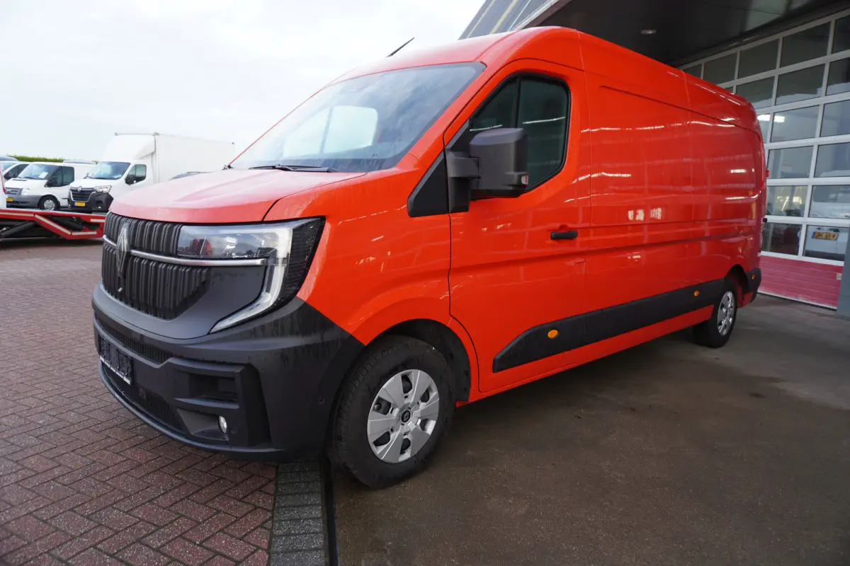 T35 2.0 dCi 170PK L3H2 met COMPLETE WERKPLAATS INRICHTING Nr. V139 | Climate | Cruise | Camera | Apple- Android
